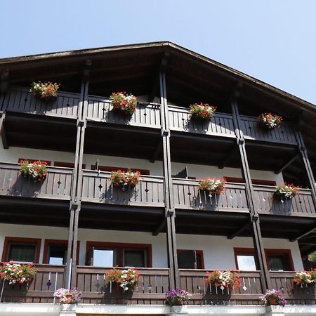 Hotel La Palu Pinzolo Eksteriør billede
